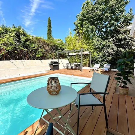 Villa De Standing Au Calme Absolue Avec Piscine, Clim, Wi-fi